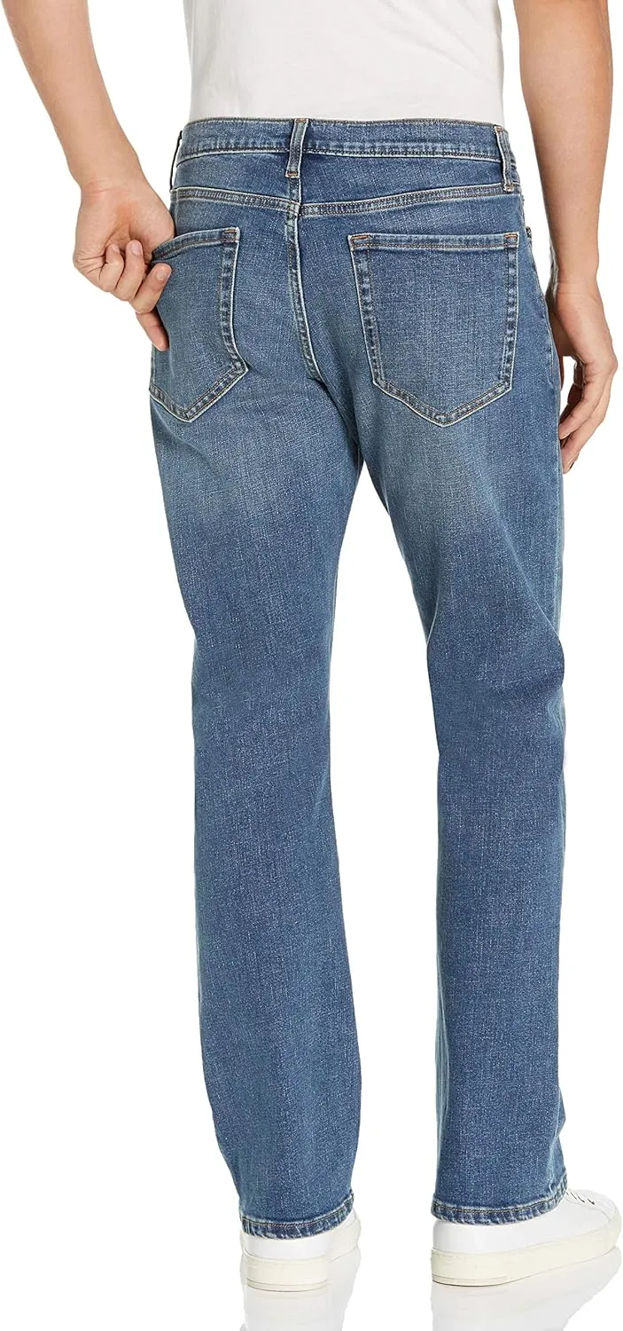 Amazon Essentials Jeans for Men Straight Fit, Bootcut