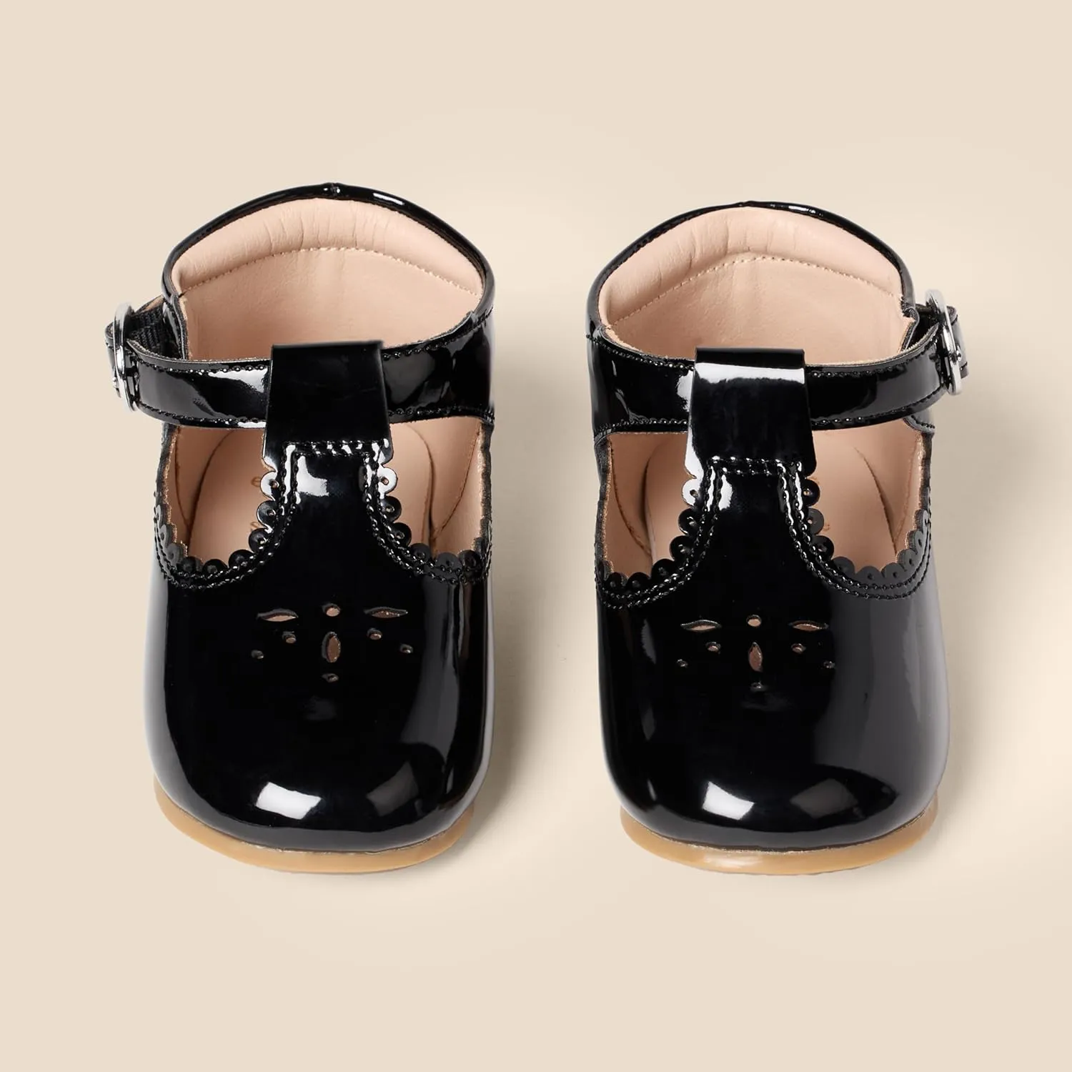 Amazon Essentials x Sofia Grainge Toddlers and Baby Girls’ Non-Slip Mary Jane Shoes