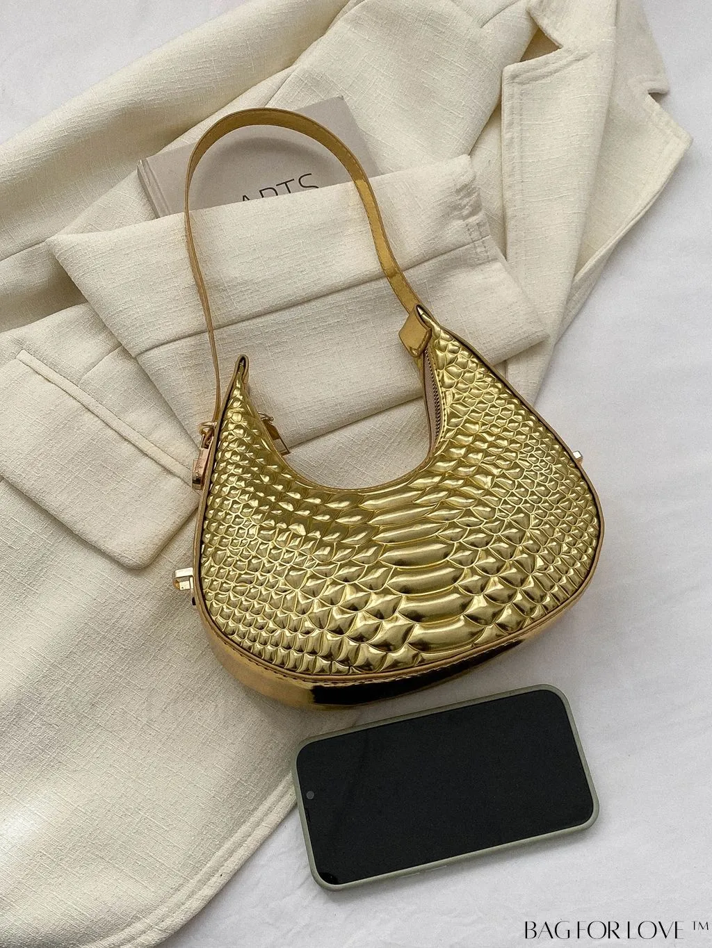 BagForLove - Stylish Green Crocodile Pattern Armpit Shoulder Bag - Fashionable and Trendy Design