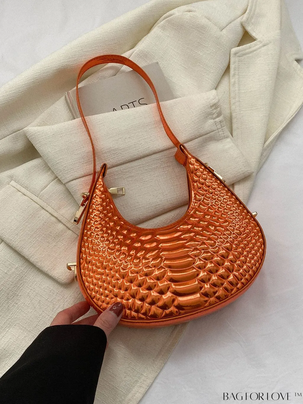 BagForLove - Stylish Green Crocodile Pattern Armpit Shoulder Bag - Fashionable and Trendy Design