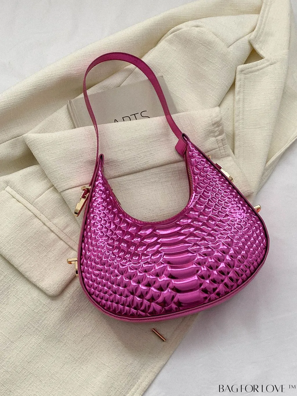 BagForLove - Stylish Green Crocodile Pattern Armpit Shoulder Bag - Fashionable and Trendy Design