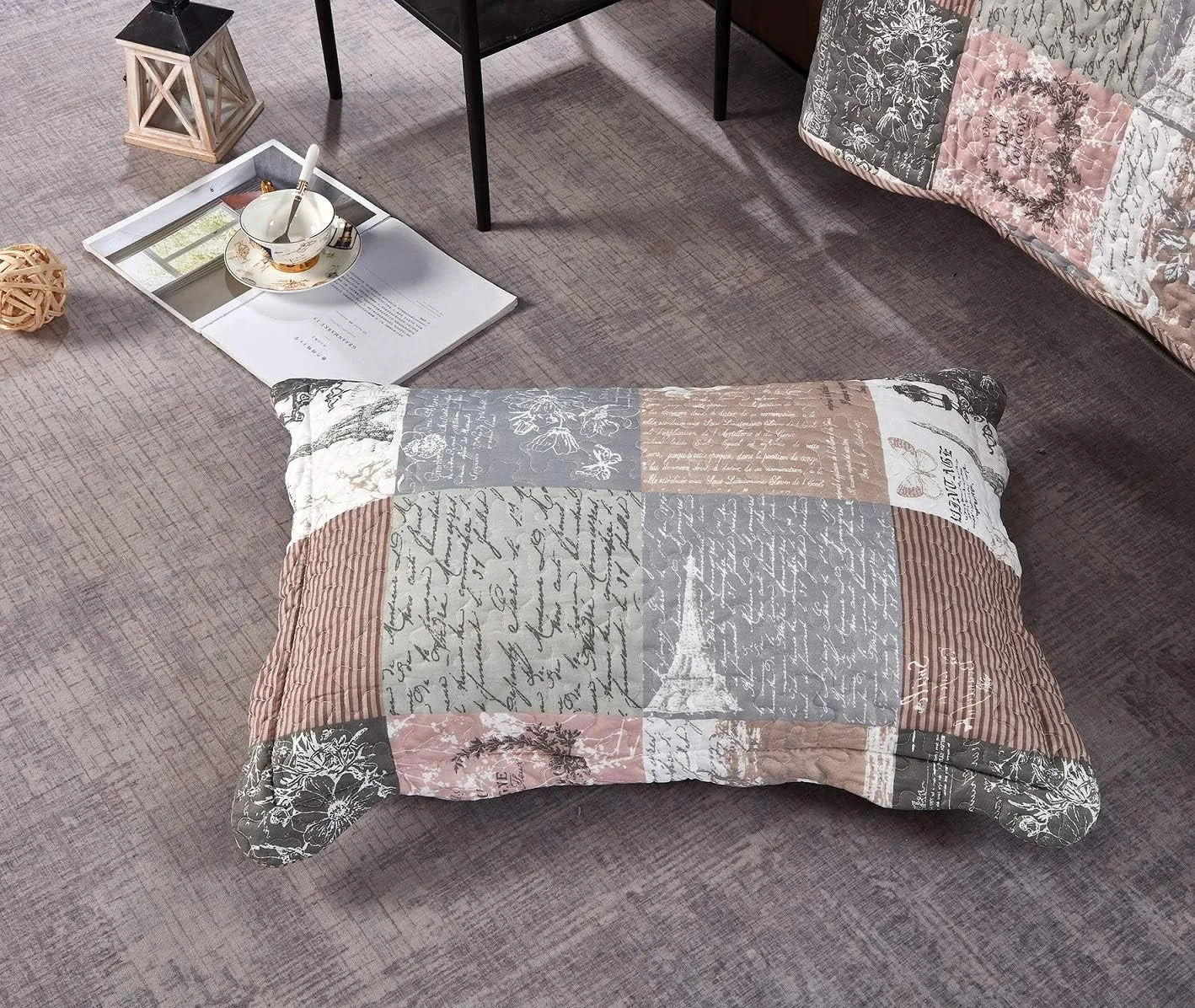 Brilliant Sunshine Paris and Toile Floral Quilt Set, 2-Piece Bedding Sets with 1 Sham, Patchwork Design, Washable and Reversible Bedspread, Soft Lightweight Coverlet, All-Season, Twin, Latte Grey