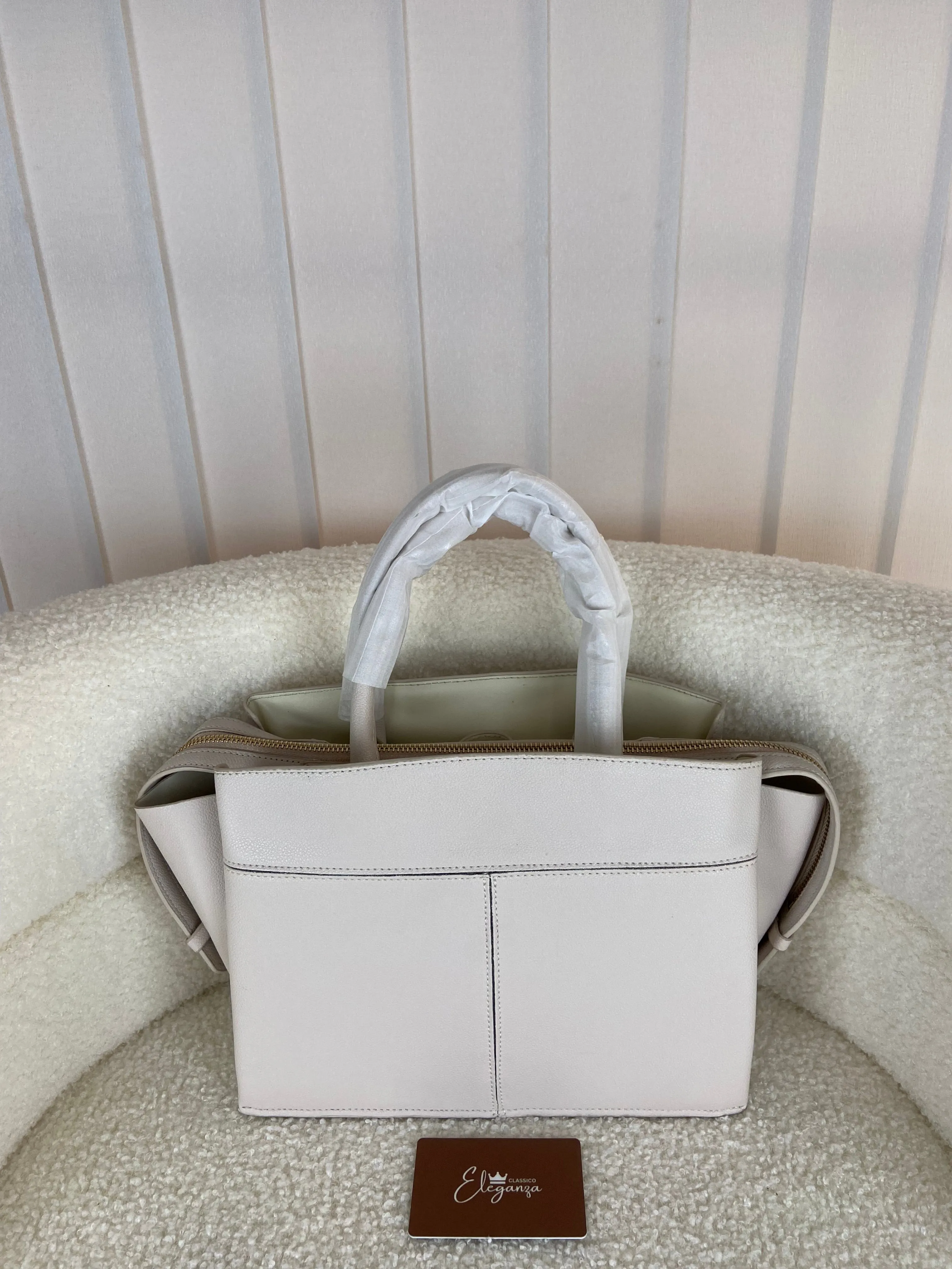 C&K Anwen Trapeze Top Handle Bag