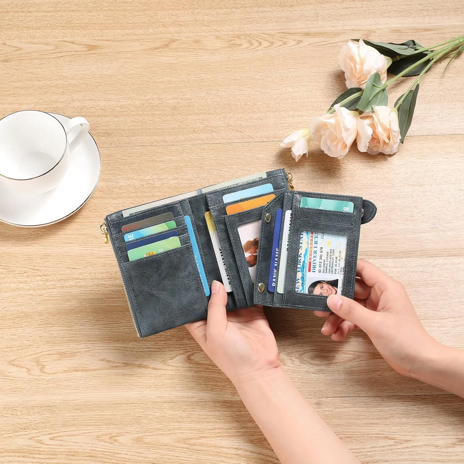 GAEKEAO Small Wallets for Women Leather RFID Blocking Bifold Double Zipper Pockets Wallet Card Case Purse with 2 ID Windows