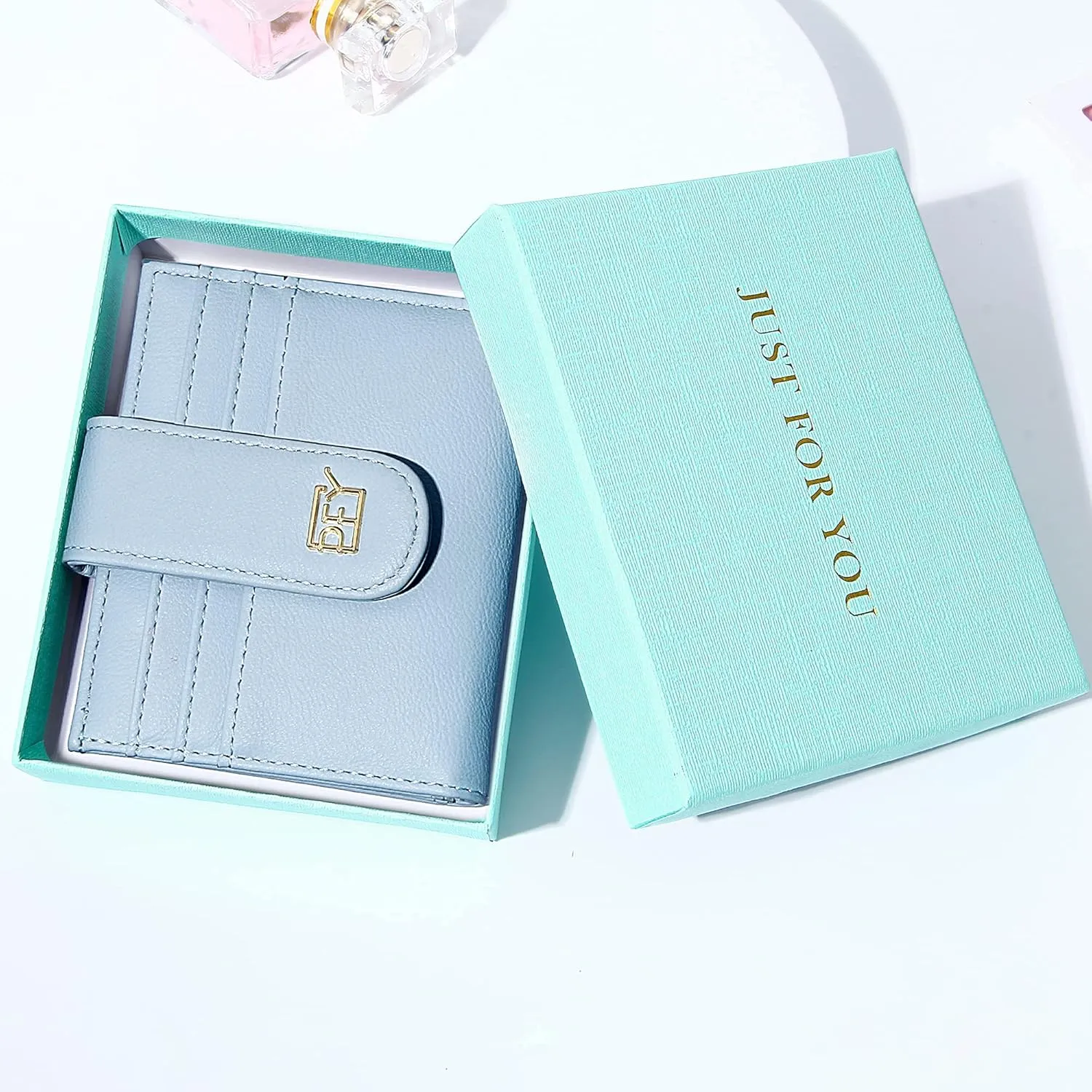 GEEAD Small Wallets for Women Slim Bifold Credit Card Holder Minimalist Zipper Coin Pocket