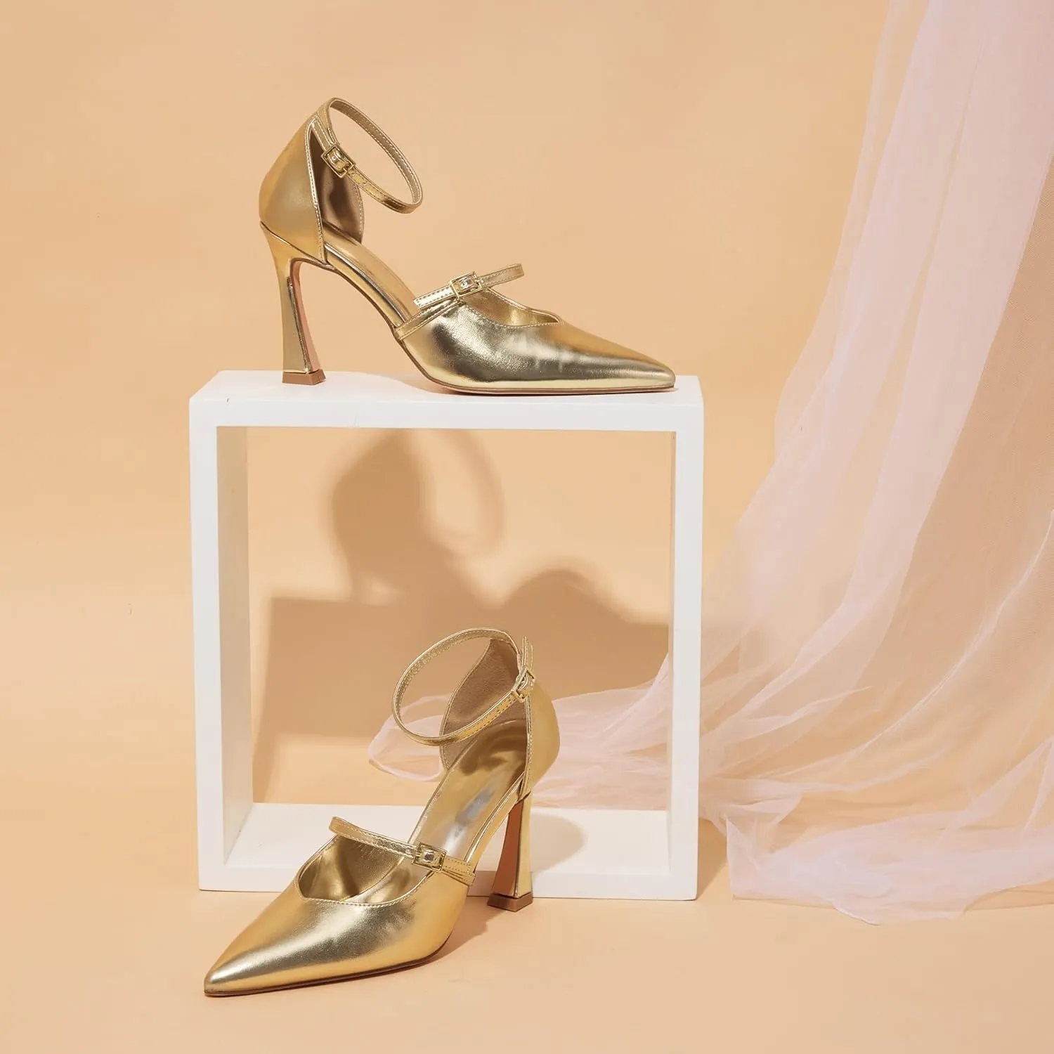 GENSHUO Women's High Heels Closed Toe D'Orsay Stiletto Pointed Toe 3.54 Inch Pumps with Ankle Strap Dress Shoes at Wedding Party Prom Work Dating