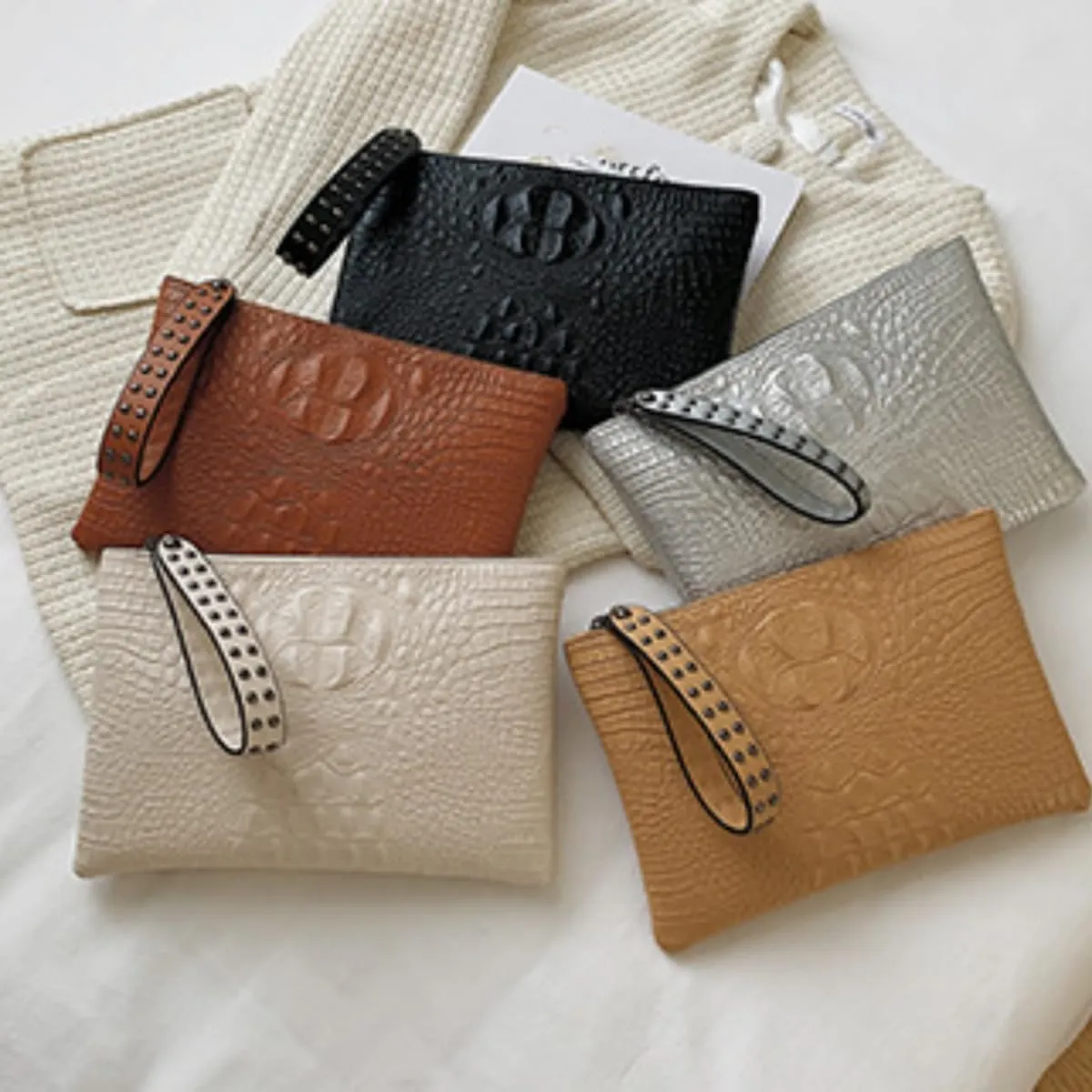 IAMUHI Women Faux Leather Crocodile Envelope Clutch Bag Wristlet Zipper Evening Handbag Wallet Purse