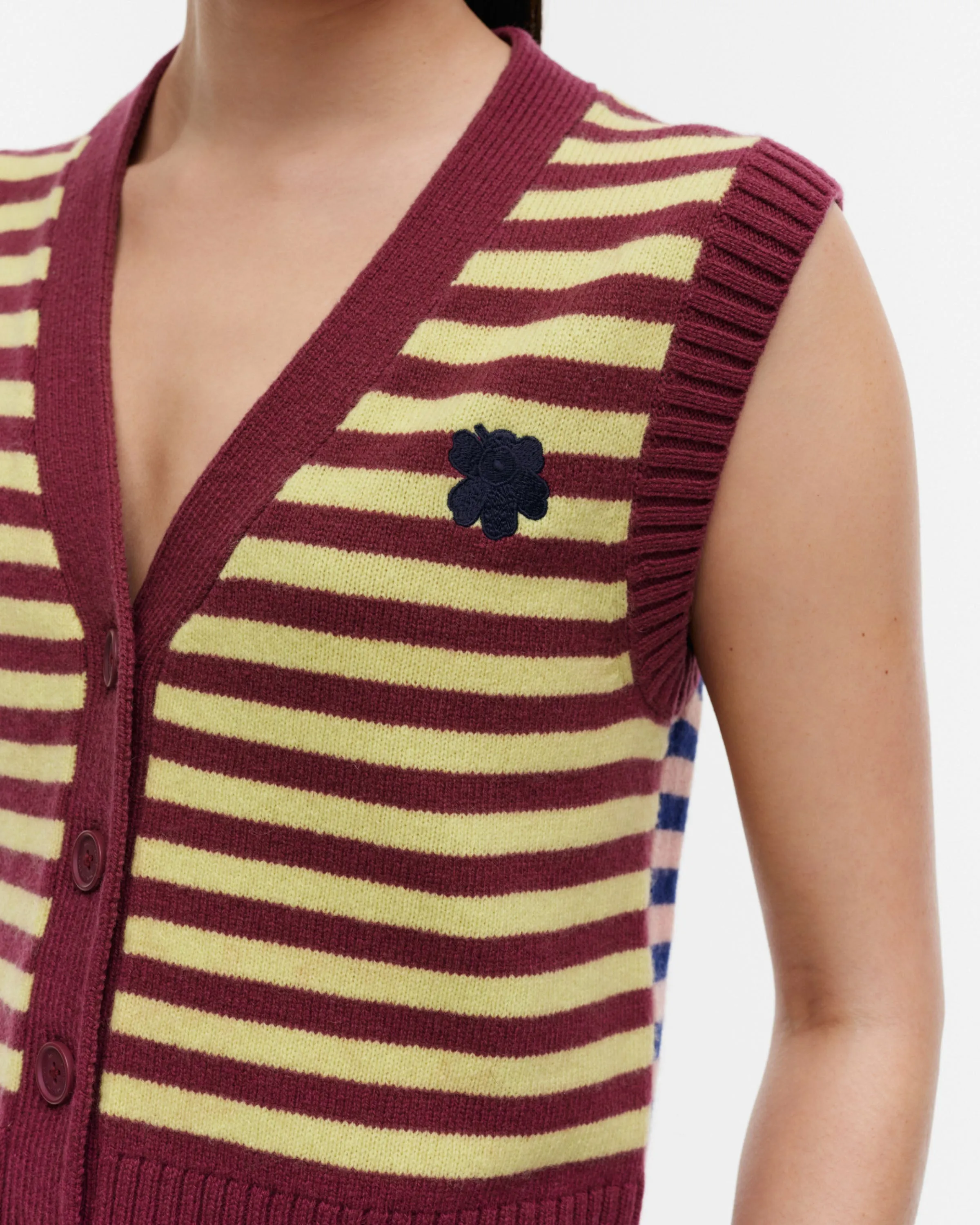 Kioski Juhla Tasaraita Knitted Wool Vest 50cm