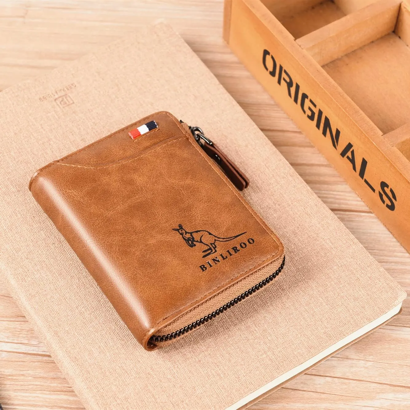 Leather Wallet for Men with zipper, RFID blocking bifold wallets with Separate ID Card window Cartera Para Hombre(khaki)
