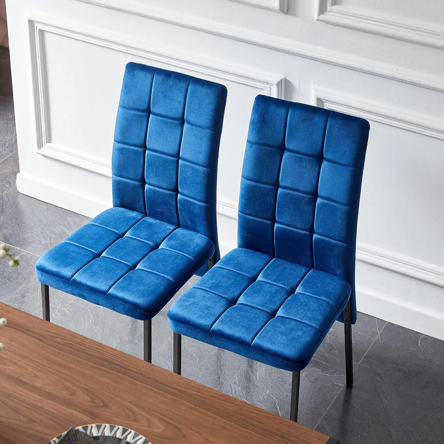 Modern Dining Chair High Back, Set of 4 Home Kitchen Chair Velvet Upholstered Room Chair No Arms Side Chair Comfortable Bedroom Chair with Black Metal Legs for Living Room,Reception Room