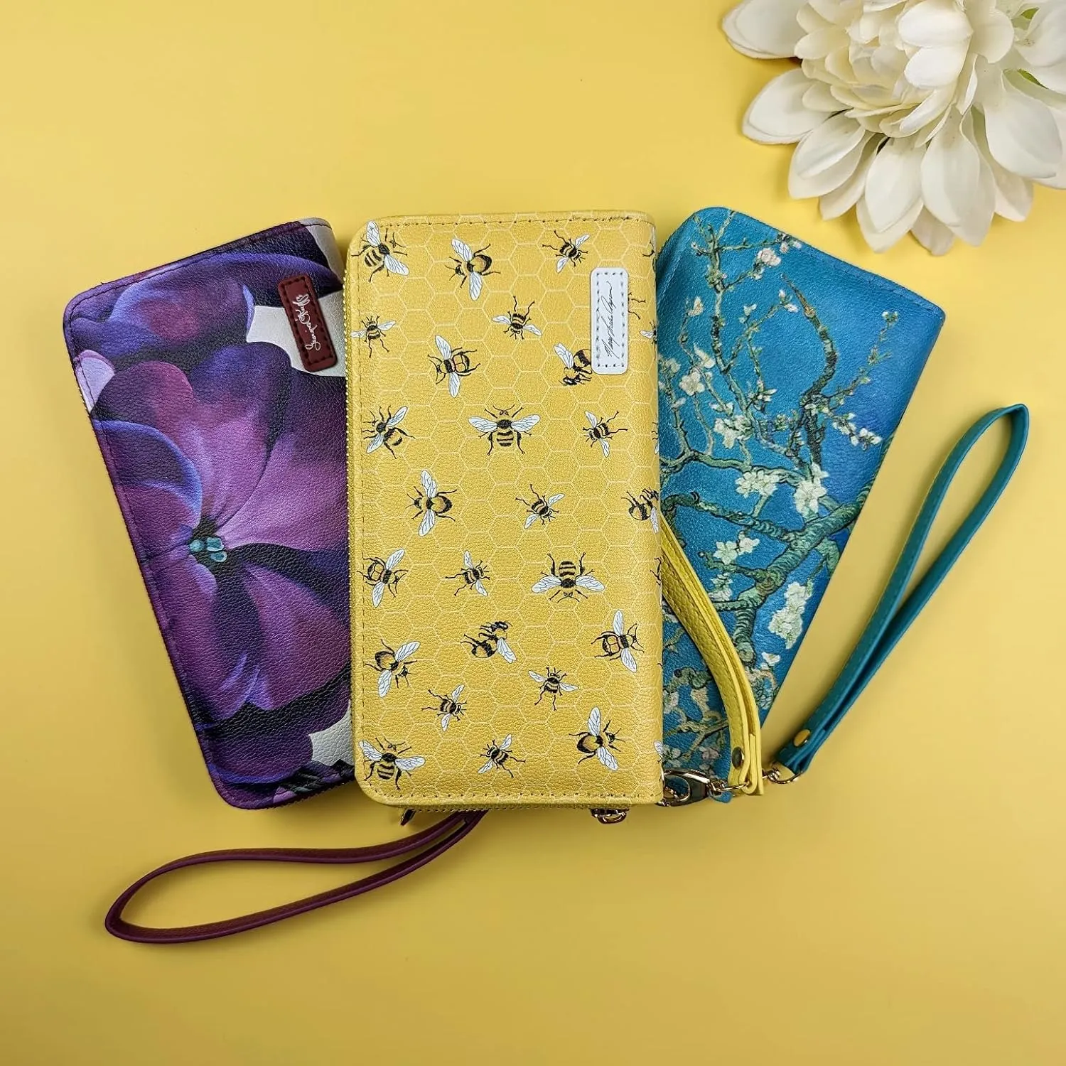 Monarque Wristlet Bifold Wallet Classic Collection (Floral On Black)