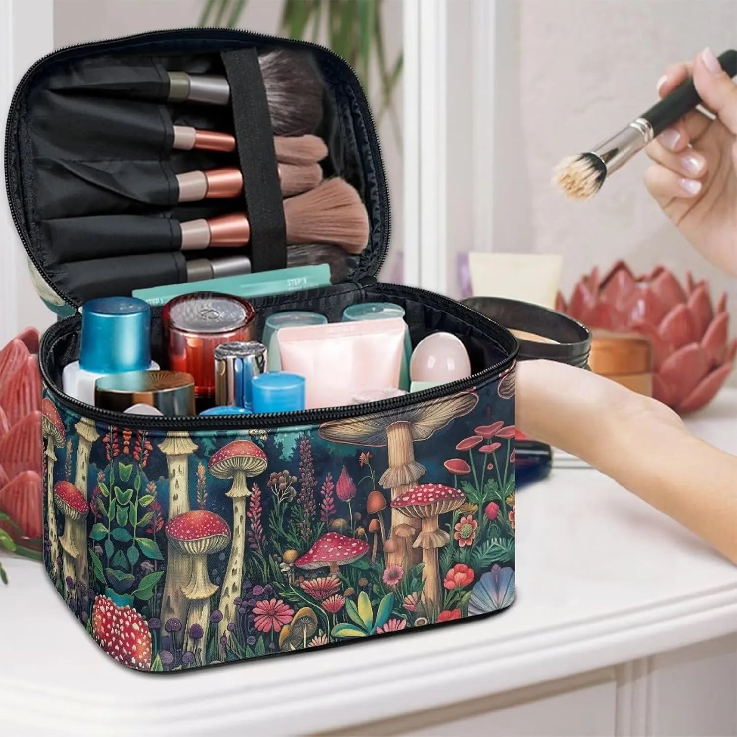 Moon Mushroom Travel Cosmetic Bags for Women Large Capacity Makeup Organizer Case Travel Toiletry Bag Makeup Bag Coin Purse Lipstick Cosmetic Accessories Organizer