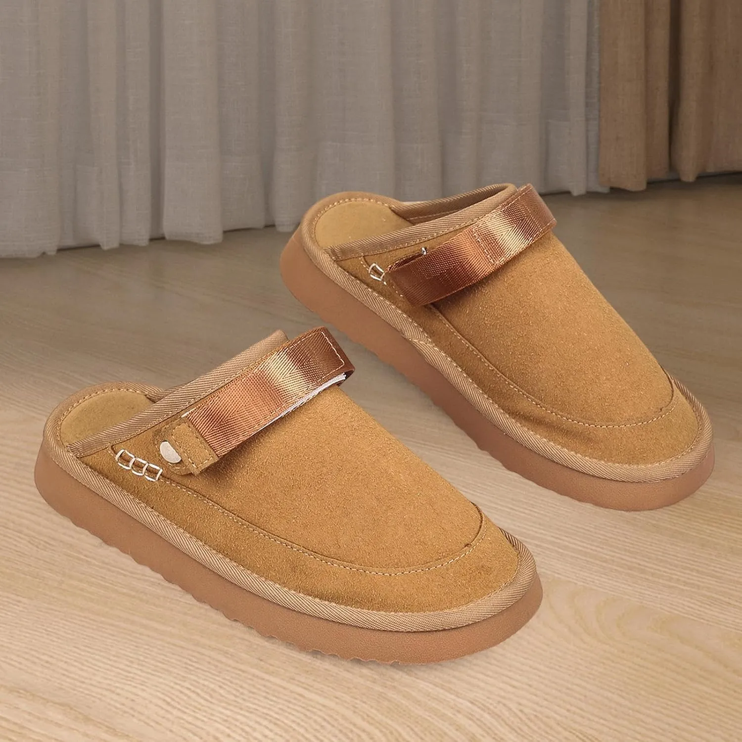 PU Leather Closed Toe Clogs with Back Strap for Home Use