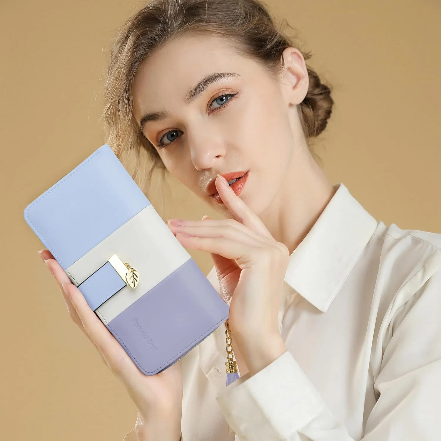 RFID Blocking Wallets Clutch Wallets for Women with Multiple Card Holder, Coin Pocket and Cellphone Compartment, Light Blue