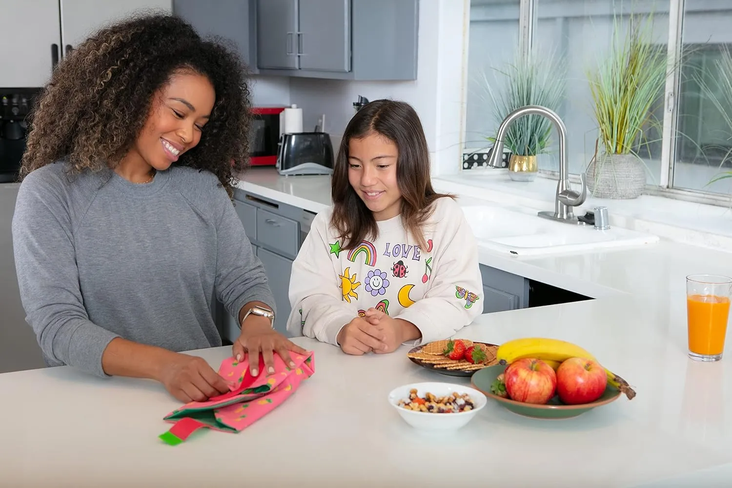ROLL'EAT ® Boc'n'Roll Fruits | Reusable Sandwich Bag | Sandwich Container | Eco Friendly Food Bag | Reusable and Washable Sandwich Wrap | Apple Design