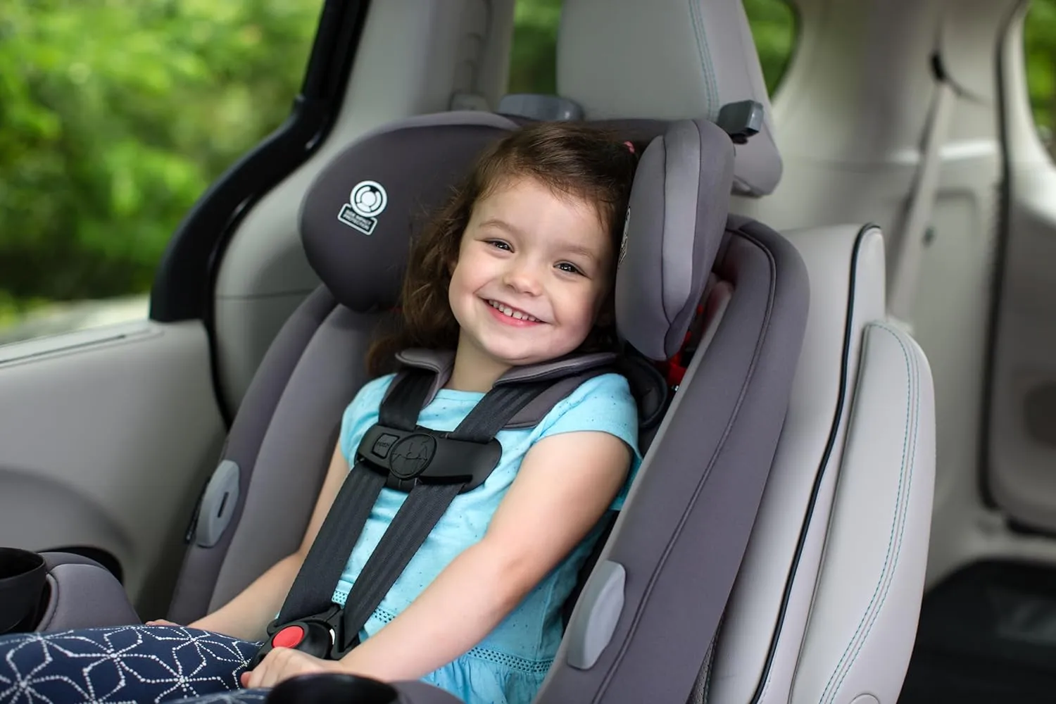 Safety 1st Grow and Go All-in-One Slim Convertible Car Seat, Rear Facing, 5-40 lbs, Forward Facing (30–65 lbs), High Back Booster Seat 40-100 pounds, Carbon Ink