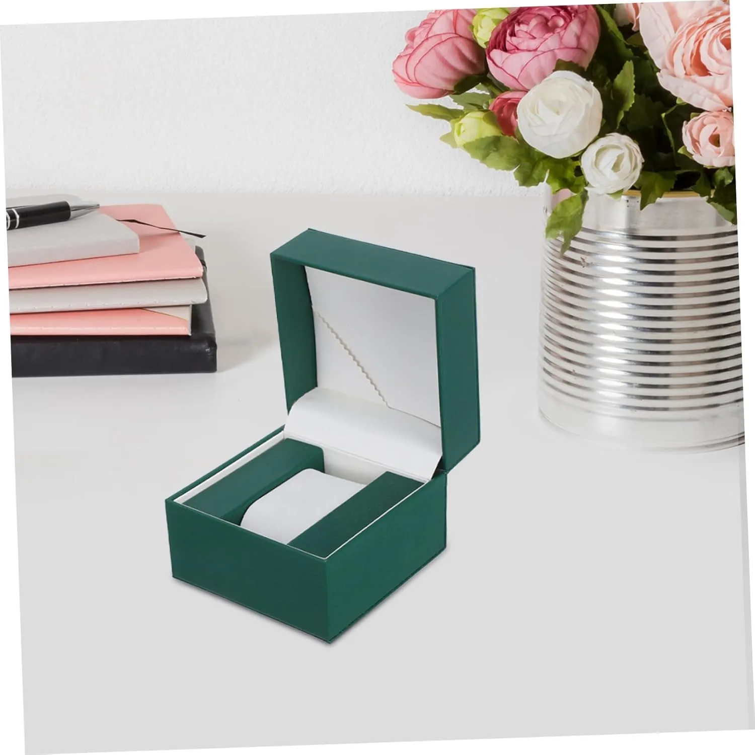 SAFIGLE Elegant Pu Watch Box Lid Luxurious Jewelry Organizer for Men and Women Display Case for Watches and Accessories Grain Design