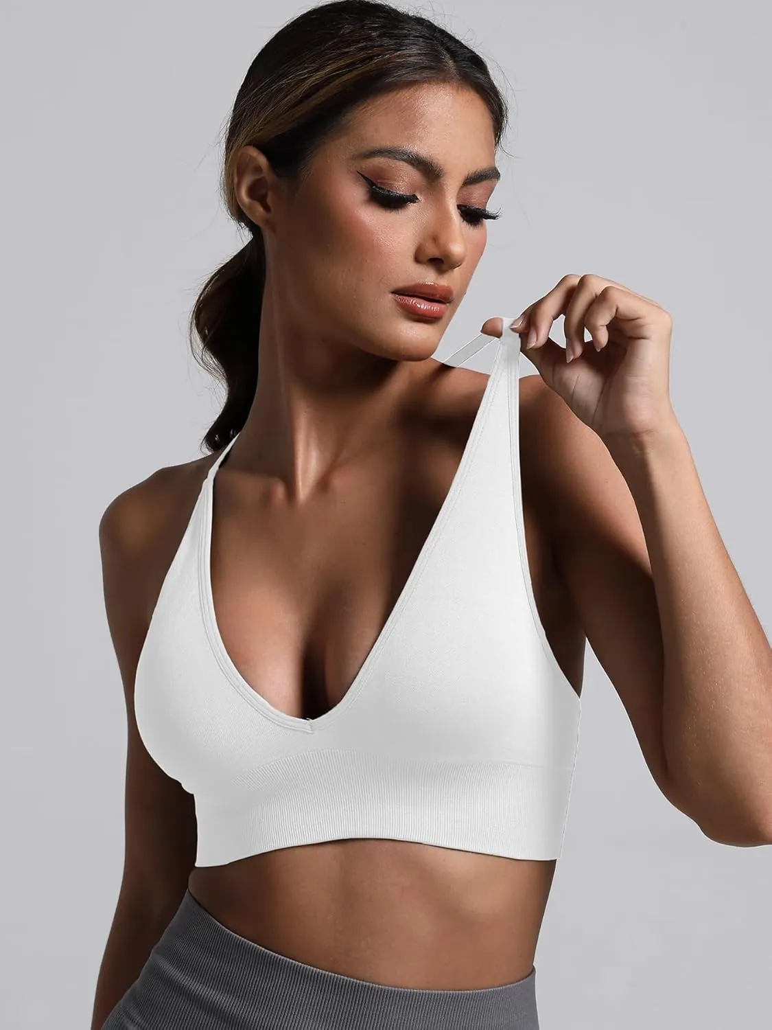 V Neck Adjustable Spaghetti Straps Sports Bra for Women, Padded Criss Cross Back Longline Yoga Bra Workout Crop Top Multipack