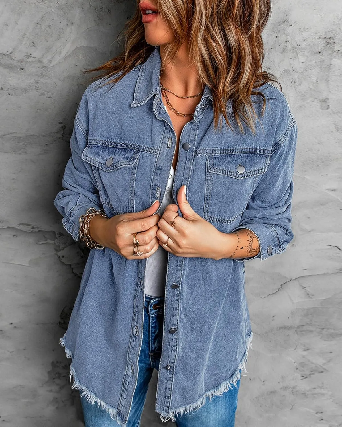 Vetinee Women’s Oversized Button Up Frayed Hem Shacket Long Sleeve Pockets Denim Jean Jacket