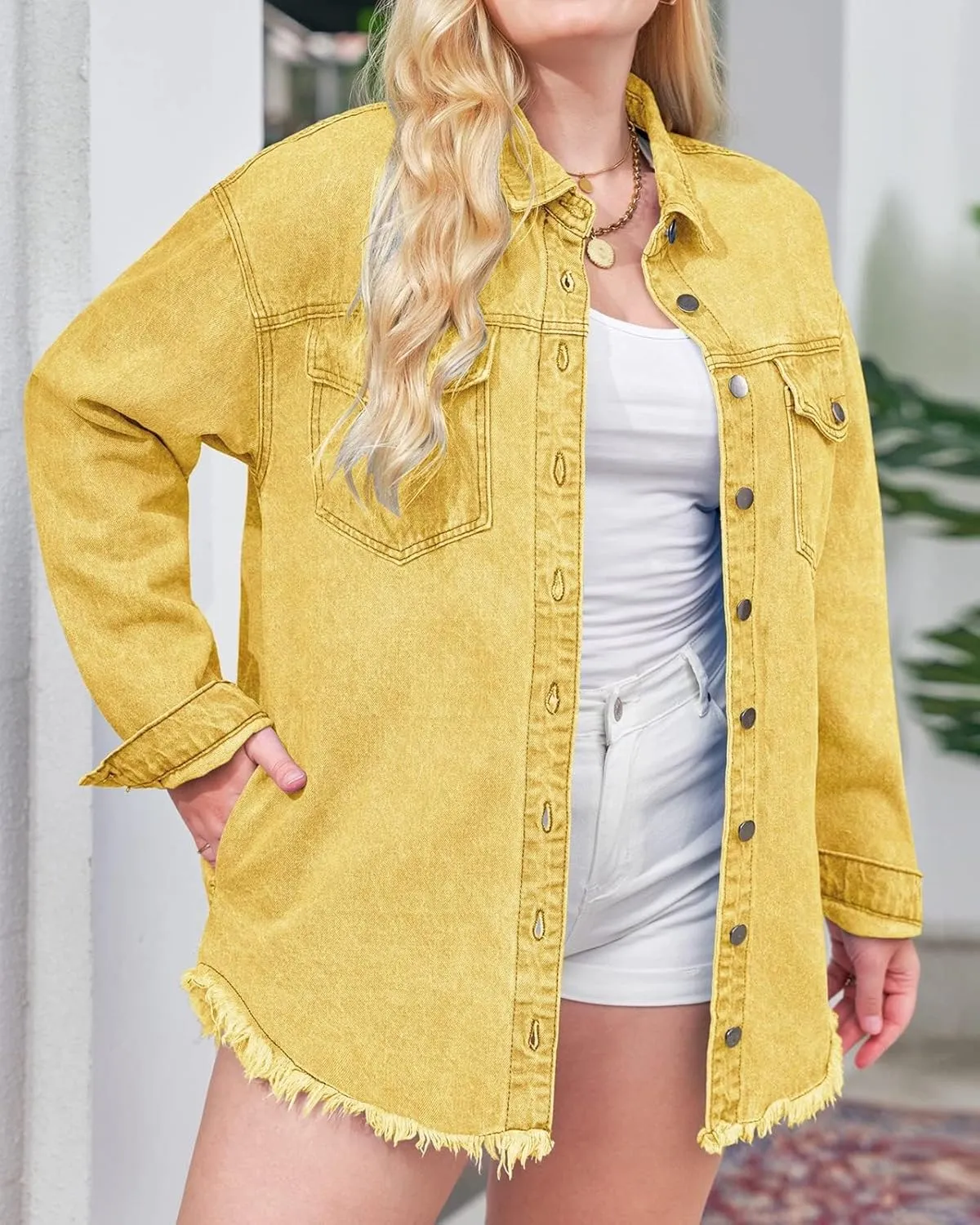 Vetinee Women’s Oversized Button Up Frayed Hem Shacket Long Sleeve Pockets Denim Jean Jacket