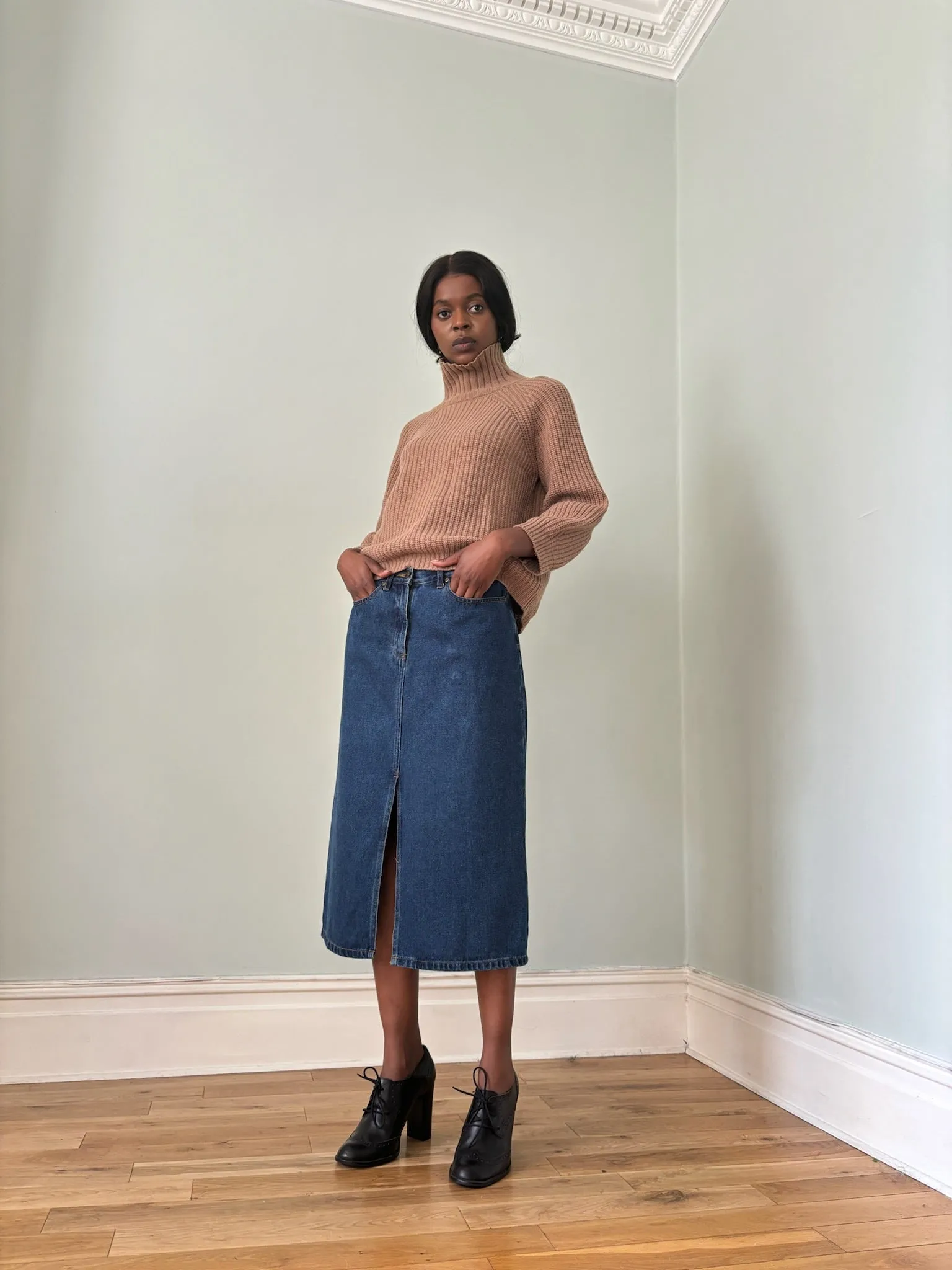 Vintage denim skirt UK12-14