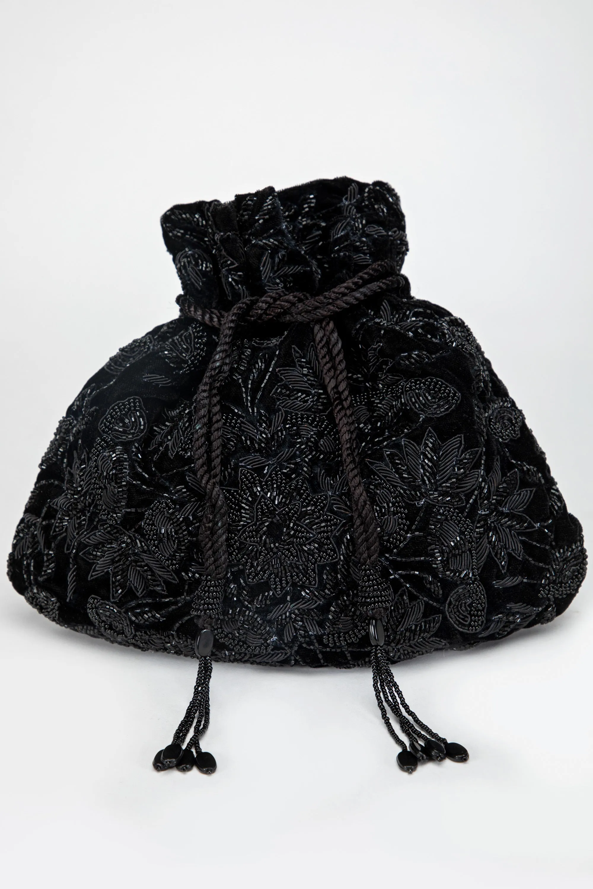 Zahara Potli – Midnight Black